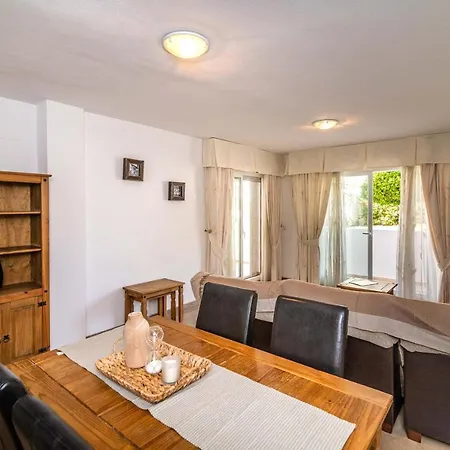 Lxr Marysol Ii 2bdr. Apartment *